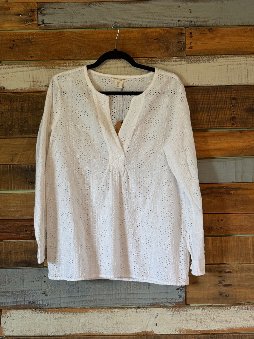 NWT Christian Siriano Linen Eyelet Top